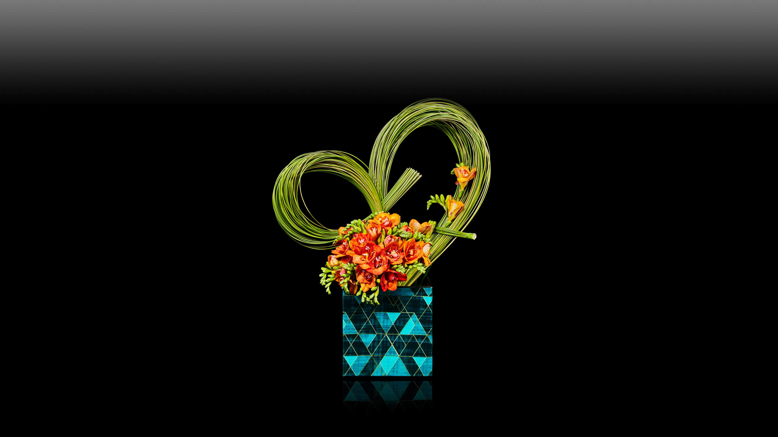 Armani Fiori front end